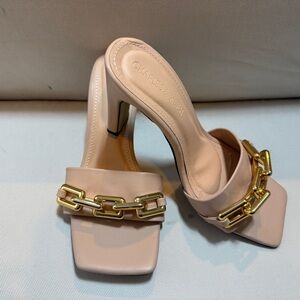 Charles & Keith Blush Heels with Gold Chain Size 38 = 7.5